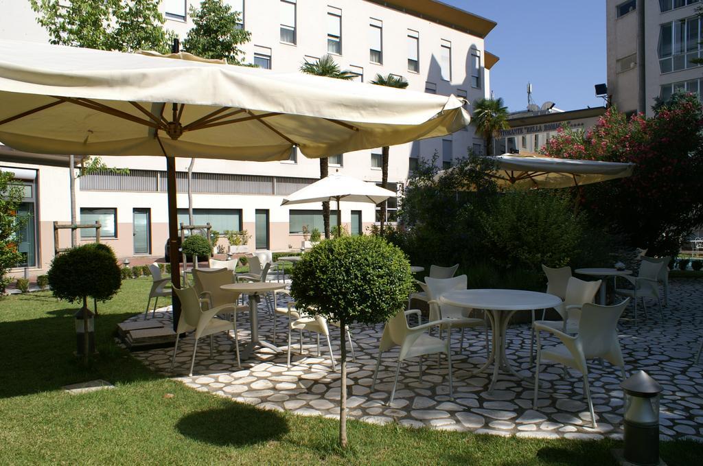Hotel Della Citta Et De La Ville Форлі Екстер'єр фото
